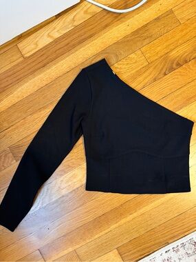 Abercrombie & Fitch Asymmetric One-Shoulder Black Top